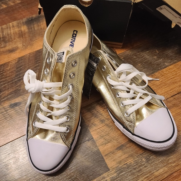 mens gold converse